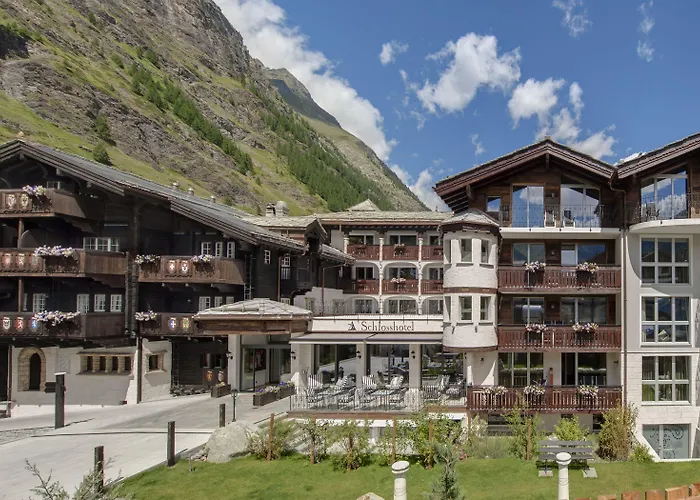Schlosshotel Szálloda Zermatt