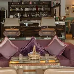 Schlosshotel Hotel 4*