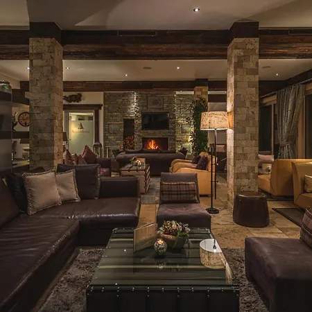 מלון Schlosshotel 4*