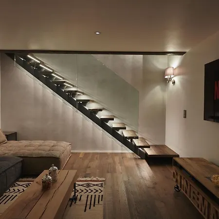 Schlosshotel 4* צרמט