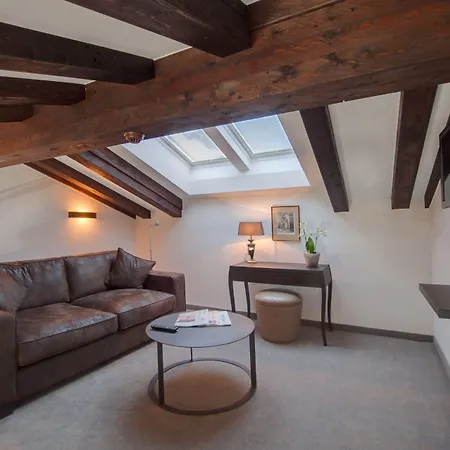 Schlosshotel מלון 4*