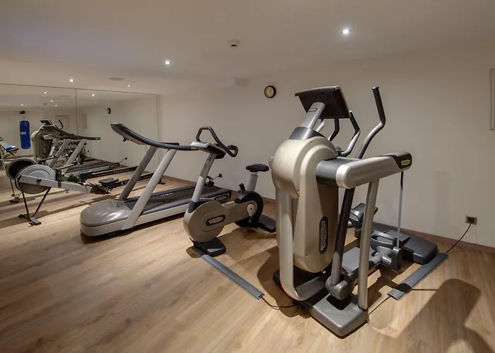 Schlosshotel Hotel 4*